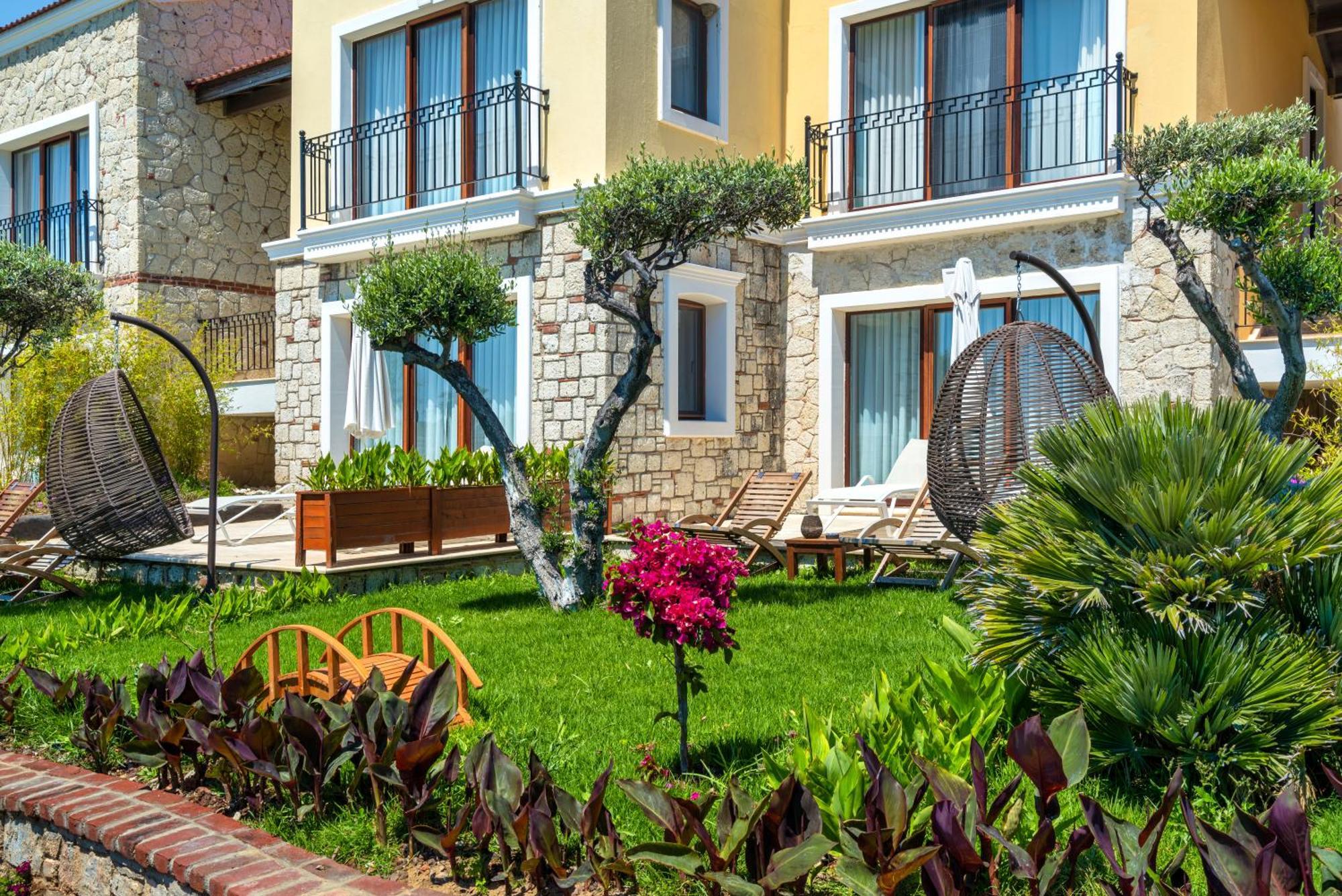 Cocos The Club Solto Hotel Alacati Exterior photo